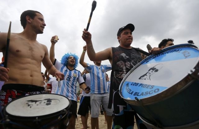 Navijači Argentine preplavili Rio de Janeiro (foto)