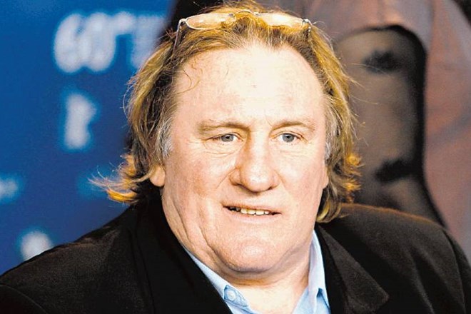 Gérard Depardieu bo varil vodko 