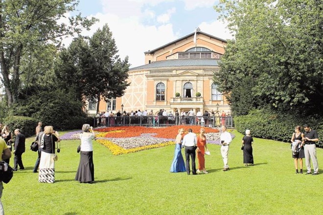 Glasbeno gledališče v Bayreuthu, ki ga je postavil posebej za skladatelja Richarda Wagnerja  njegov mecen bavarski kralj...