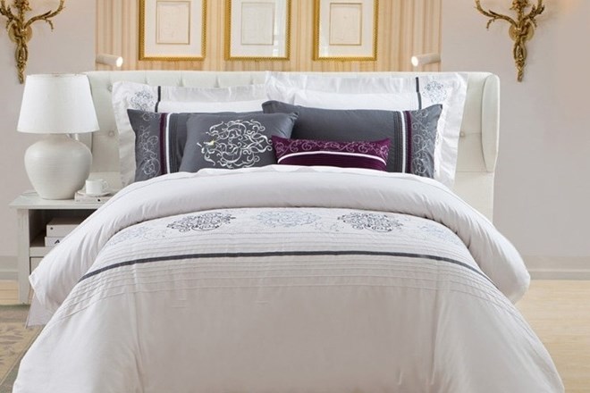 S primerno razporeditvijo posteljnine bo vaša postelja kot iz kataloga 