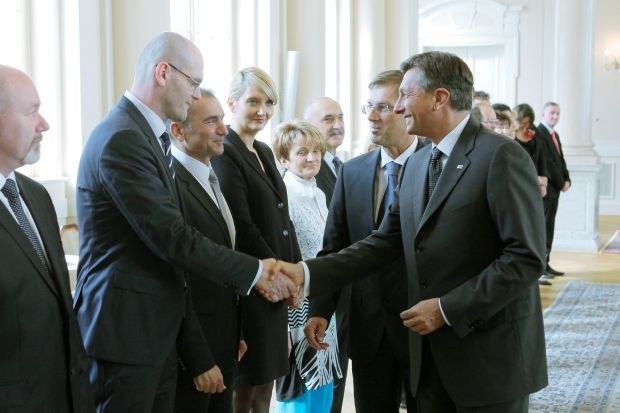Pahor ob sprejemu vlade ekipe Cerarju zaželel veliko poguma 