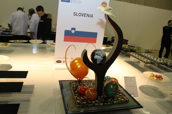 Srebrna in bronasta medalja za slovenski kuharski reprezentanci