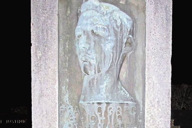 Greglov nagrobnik na zagrebškem pokopališču Mirogoj Ernest Sečen 