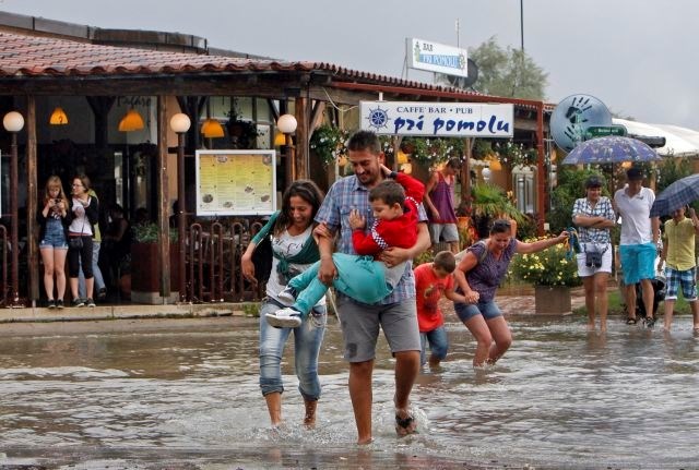 Portorož, 29. julij: poplave na slovenski obali. (Foto: Tomaž Skale) 