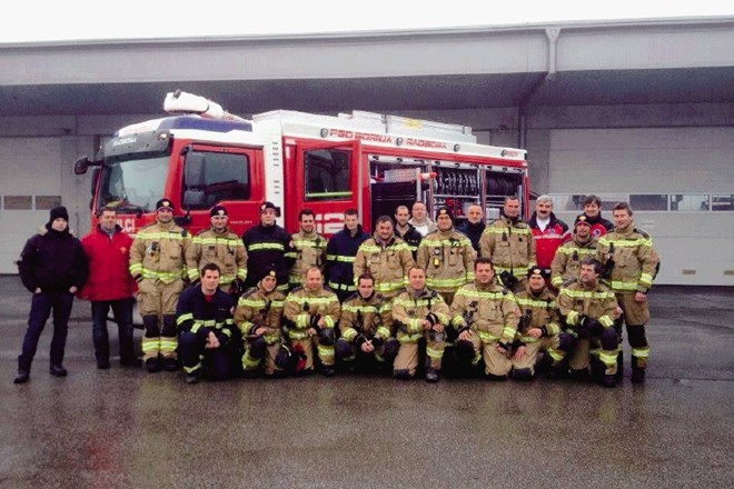Operativni člani so temelj vsakega prostovoljnega gasilskega društva. 56 operativcev PGD Gornja Radgona (na sliki jih je samo...