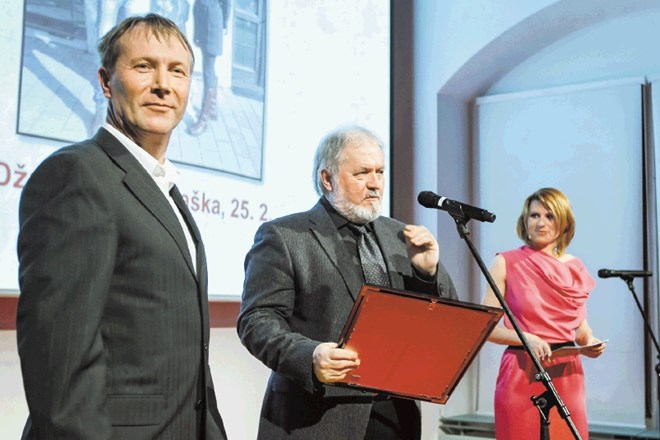 Stanislava Rojka je prof. dr. Janez Bogataj okrcal, naj tudi v Ljubljani govori v svojem narečju, in bil – uslišan. 