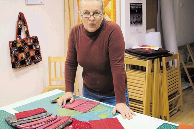 Margareti Vovk Čalič se toži po izjemnih tkaninah Tekstilindusa. Prepričana je, da bi propad lahko preprečili. 