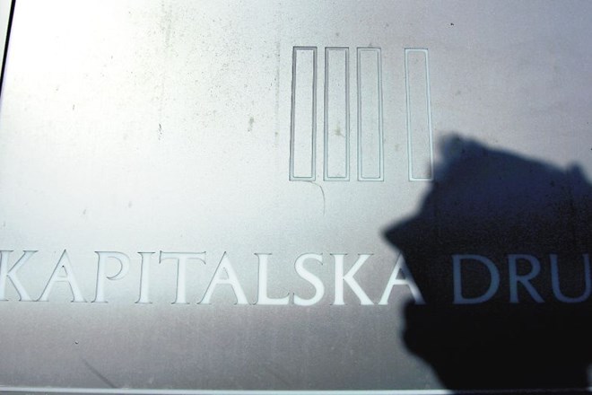Obsedenost s kapitalom ubija banke in gospodarstvo