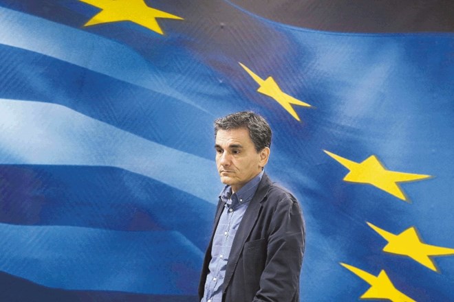 Po včerajšnjem presenetljivem odstopu Janisa Varufakisa s položaja grškega finančnega ministra je njegov stolček že zasedel...