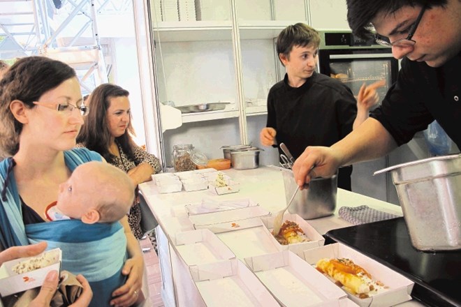 Sladolent na Festivalu Lent: Promenada 27 kuharskih šefov