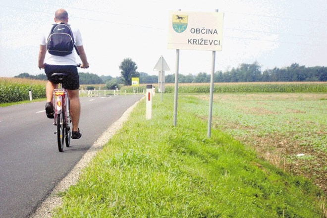 Antonio Saccone, Dnevnikov izvidnik, ki prihaja iz Milana iz Italije, je prleške ravnice spoznaval med kolesarjenjem. 