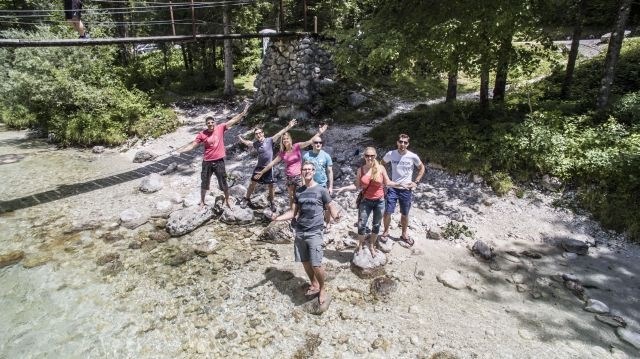 Skupina prijateljev je na pobudo Jana Zupančiča v dolini reke Soče v štirih dneh posnela za osem ur video materiala. (Foto:...