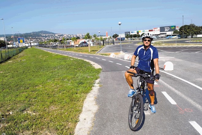 Po Parenzani že več kot deset let redno kolesari upokojenec Milan iz Hrastnika. 