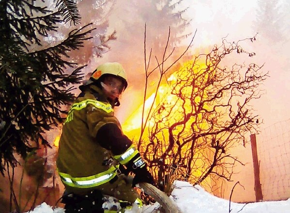 Za požarno varnost Idrije skrbijo gasilci že od leta 1890. 
