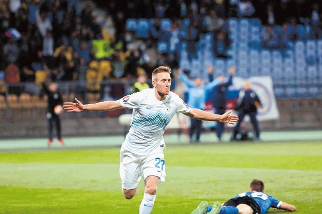 Slovenski napad proti Litvi bo vodil Robert Berić, ki je bil v minulem krogu strelec zmagovitega gola proti Estoniji. 