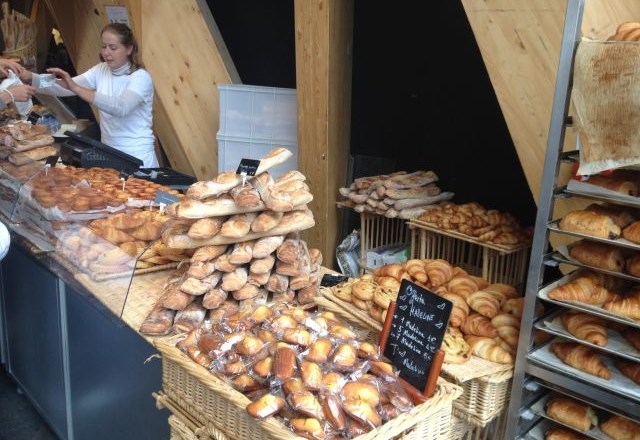 Francoski paviljon je zaradi pekovskih izdelkov eden najbolj dišečih na razstavi. (Foto: Tamara Krivec) 