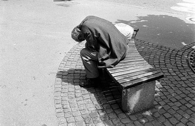 Esej Branka Gradišnika: Kako živi brezdomec