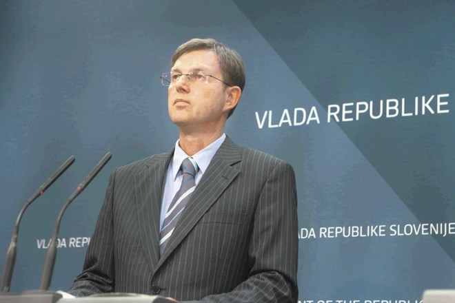 Premier Miro Cerar je bil o podrobnostih postavljanja »tehničnih ovir« na zeleni meji s Hrvaško včeraj precej redkobeseden. 