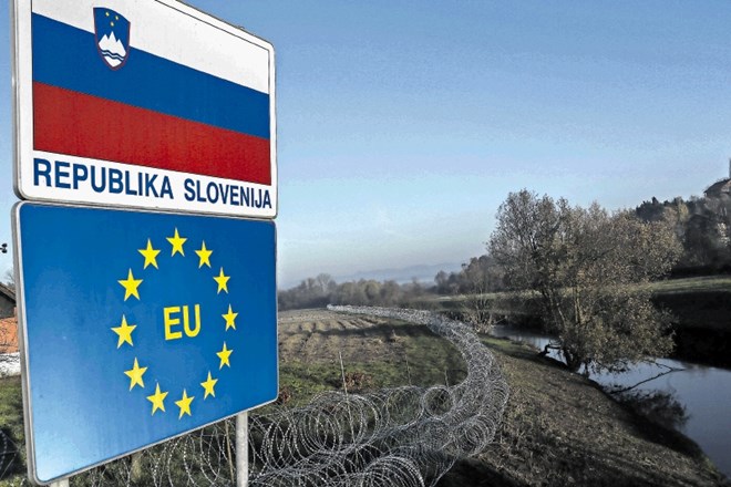 Slovenija je doslej postavila že skoraj 10 kilometrov ograje na meji z južno sosedo. Hrvaški notranji minister Ranko Ostojić...
