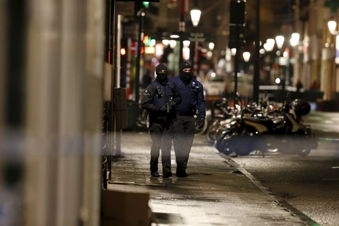 V Belgiji že tretji dan najvišja stopnja ogroženosti: ulice so polne vojakov, šole in vrtci zaprti