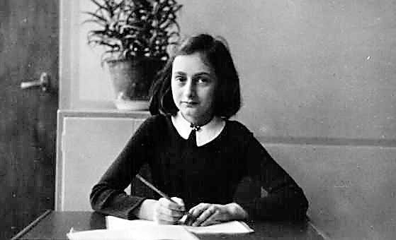Vse kaže, da bo Dnevnik Ane Frank, eno najbolj znamenitih pričevanj o pregonu Judov med drugo svetovno vojno, dobil...