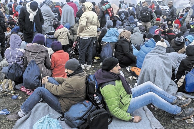 Evropske države, vključno s Slovenijo, so se novembra ad hoc »odločile«, da bodo vstop v EU dovolile le še  »pravim« beguncem...
