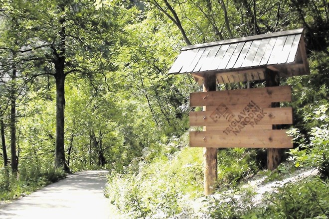 Triglavski narodni park Bohinjce omejuje pri turizmu, gozdarstvu, kmetijstvu in drugih panogah, so opozorili pred sprejemom...