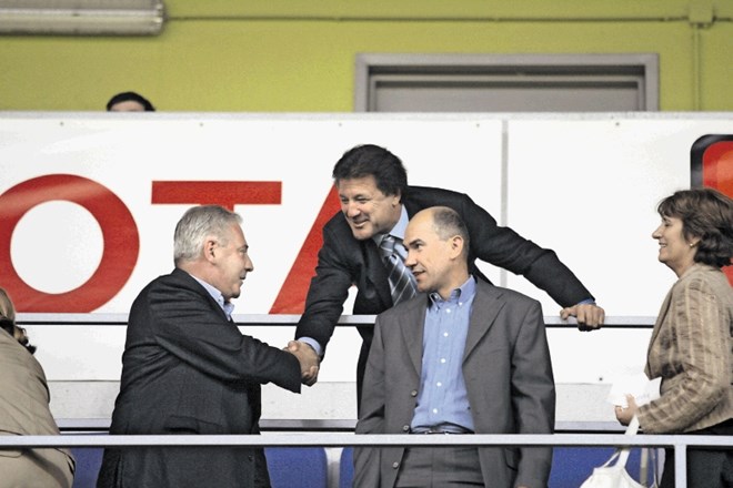 Zdravko Mamić (zgoraj) je spletel zavezniški odnos z nekdanjim hrvaškim premierjem Ivom Sanaderjem. 