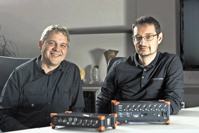 Andrej Orožen in dr. Jure Knez, ustanovitelja zasavske gazele Dewesoft prihodnje leto načrtujeta številne novosti. 