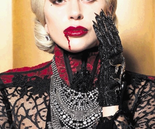 Lady Gaga kot vampirska grofica v Ameriški grozljivki: Hotel 