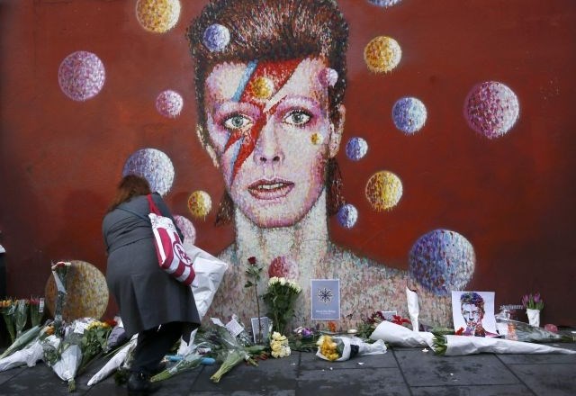 Freska Davida Bowieja v Brixtonu na jugu Londona. (Foto: Reuters) 
