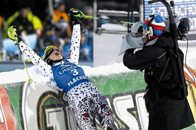 Veronika Velez Zuzulova je na ženskem slalomskem  spektaklu na avstrijskem Solnograškem dosegla tretjo zmago v karieri. 