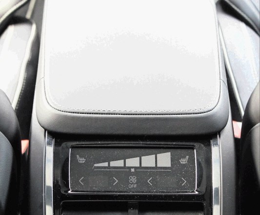 Vzporedni test: Audi Q7 in volvo XC90 - Luksuzni dnevni sobi na štirih kolesih