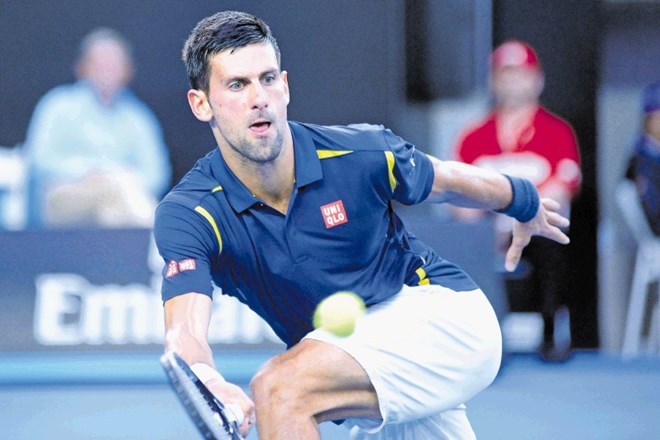 Srbski teniški igralec Novak Đoković (na fotografiji) se bo v epskem polfinalu odprtega prvenstva Avstralije v Melbournu...