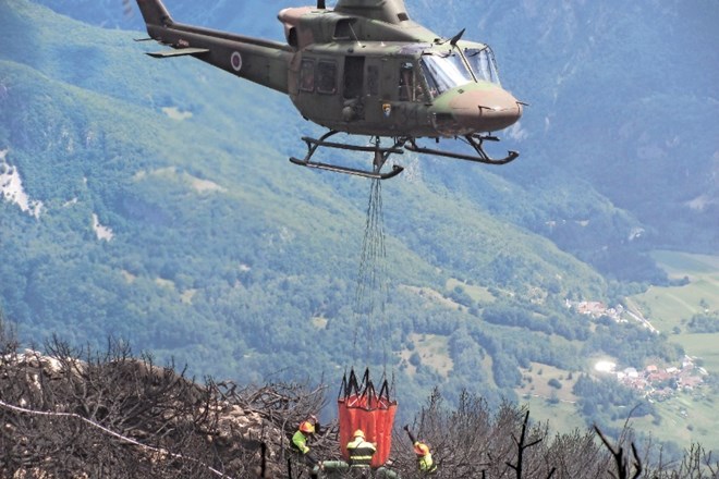 Helikopterska podpora je pri posredovanju v gorah bistvena.
