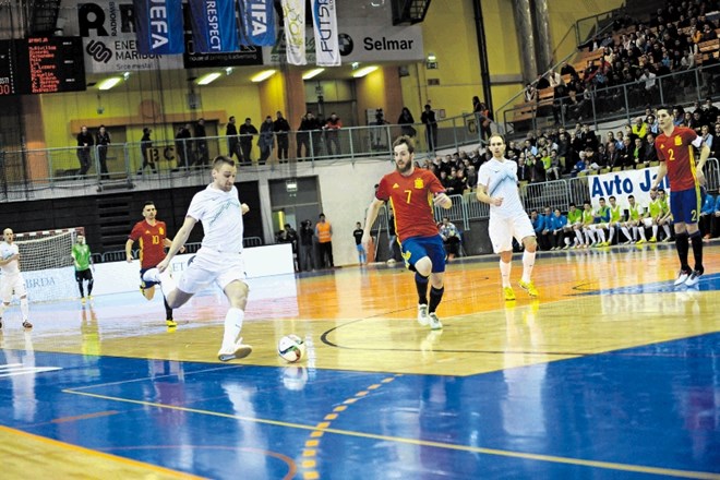 Futsal: Slovenci na kolena spravili sedemkratne evropske in dvakratne svetovne prvake