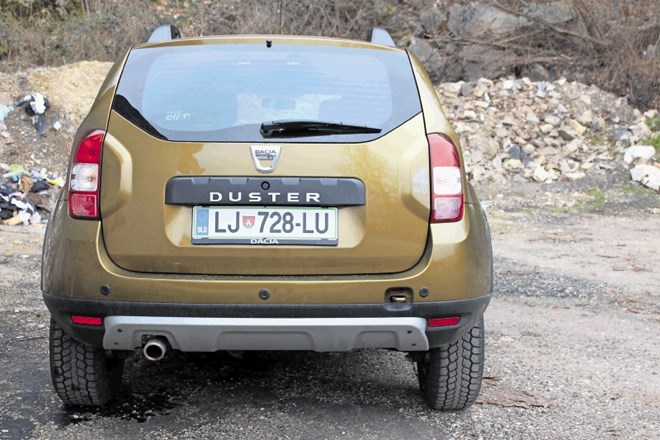 Dacia duster in fiat 500X: Različna pristopa k isti stvari