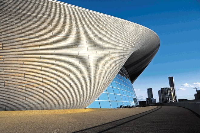 Londonski plavalni center Aquatics je Zaha Hadid zasnovala za poletne olimpijske igre leta 2012.