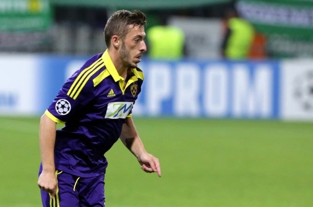 Agim Ibraimi se je po neuradnih informacijah sprl s športnim direktorjem Maribora Zlatkom Zahovićem, do nadaljnjega je...
