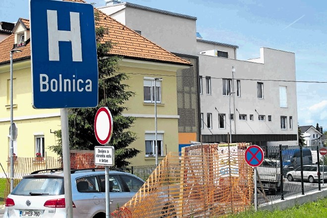 Vlada je včeraj dala soglasje k imenovanju Nataše Avšič Bogovič za direktorico brežiške bolnišnice (na fotografiji), ki bo...