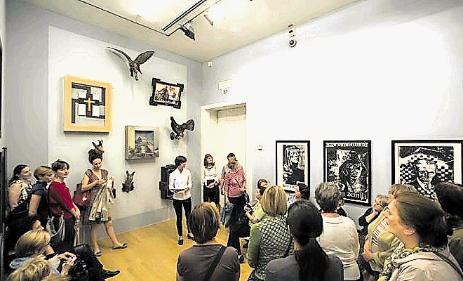 Muzejska pedagoginja Rajka Bračun Sova je med raziskavo analizirala individualne artikulacije doživetja muzejskih...