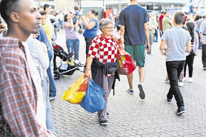 Hrvaški trg je specifičen in je v nasprotju s slovenskim izjemno lokalpatriotski – naklonjenost potrošnikov izdelkom...