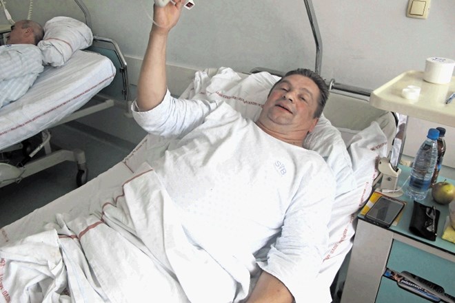 Tomaž Robek včeraj v novomeški bolnišnici