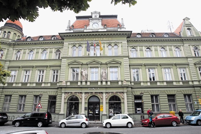 Pošta Slovenije je pri lanskoletni reorganizaciji odpuščala – v enem primeru nezakonito.