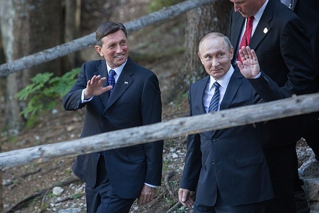 Predsednika Borut Pahor in Vladimir Putin (Foto: Maja Marko)