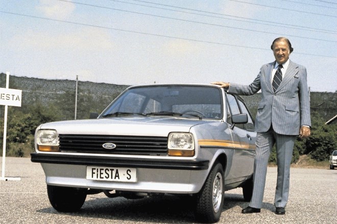 Ime fiesta je novemu malemu avtomobilu leta 1976 dodelil Henry Ford II.