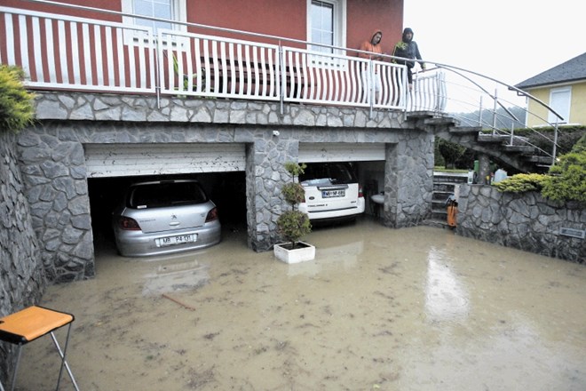 Poplavljena garaža v Šentilju