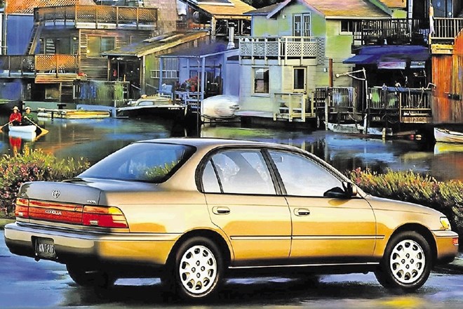 Toyota corolla se je v 50 letih predstavila v enajstih generacijah in  v številnih karoserijskih različicah.