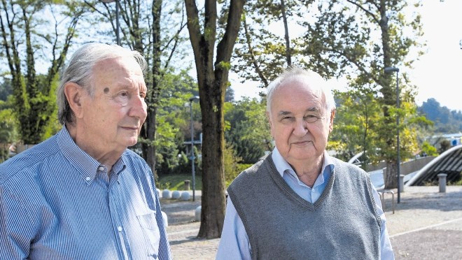 Upokojeni profesor ljubljanske fakultete za arhitekturo arhitekt Peter Kerševan (levo) in arhitekt Milan Kovač, priznani...