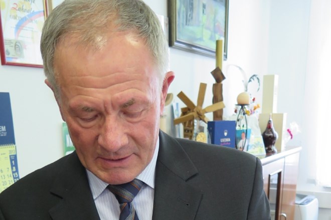 Župan Vidma pri Ptuju Friderik Bračič zavrača obtožbe o korupciji.